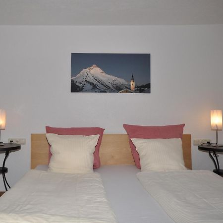 Haus Fritz Hotel Warth  Ngoại thất bức ảnh