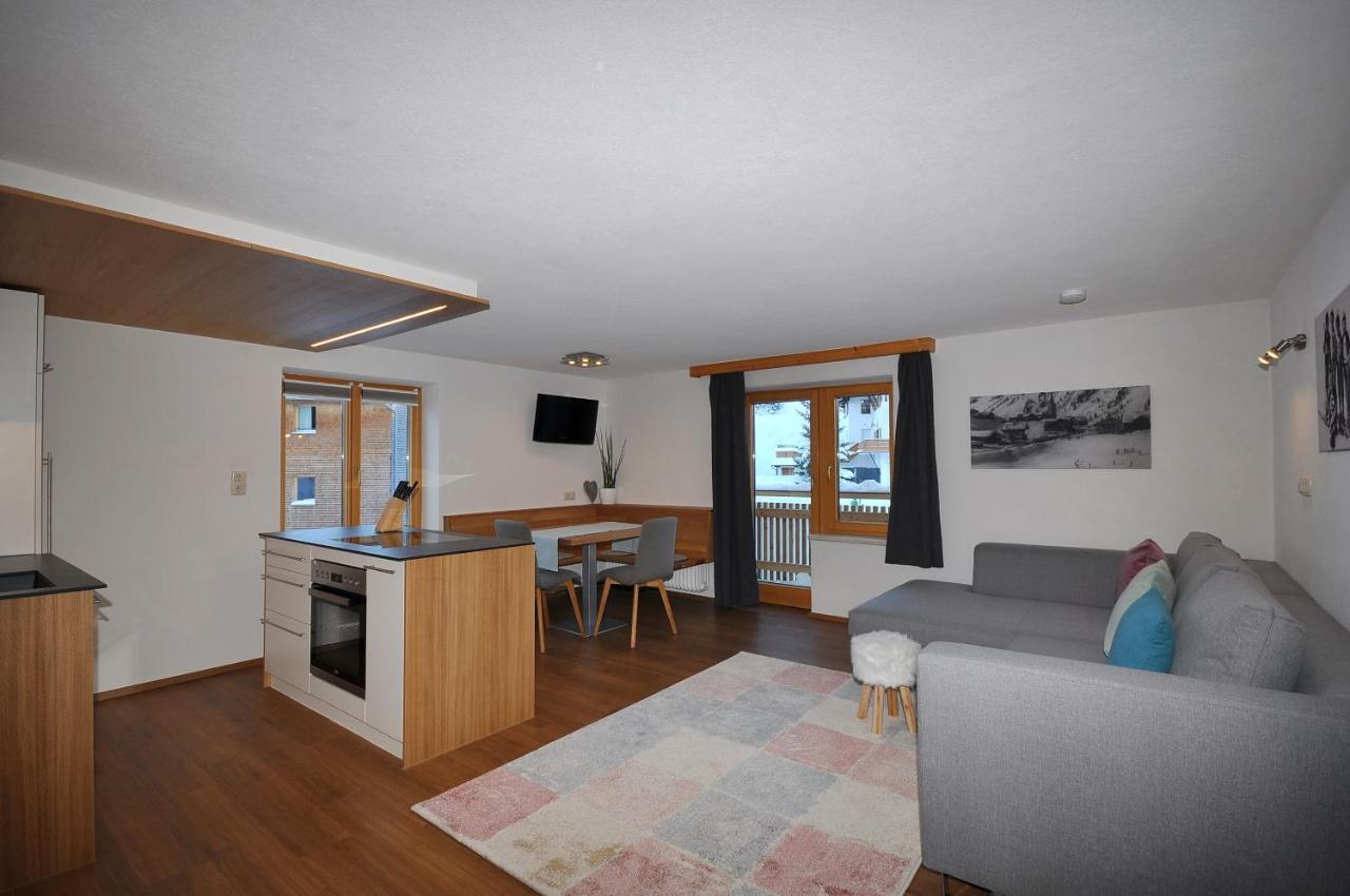 Haus Fritz Hotel Warth  Ngoại thất bức ảnh
